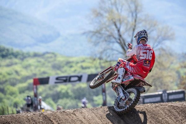 Official: Längenfelder racing six days after collarbone break!