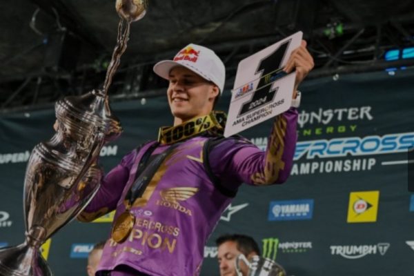 Jett Lawrence on his first 450cc supercross crown!