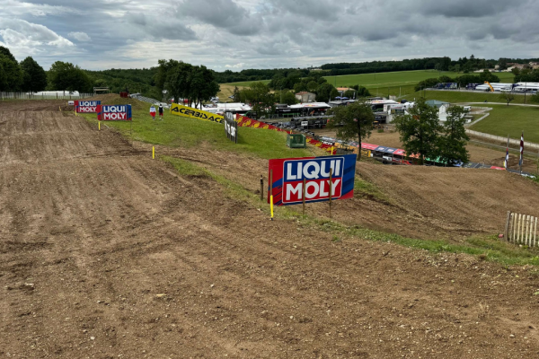 A lap of Saint Jean d’Angely