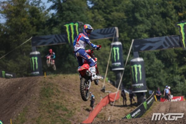 Happy Gajser, frustrated Herlings and slightly injured Prado on their Swiss MXGP