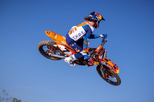 Official: Aaron Plessinger extends his contract with Red Bull KTM