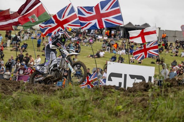 Everts on a podium in UK as de Wolf discusses a tough GP