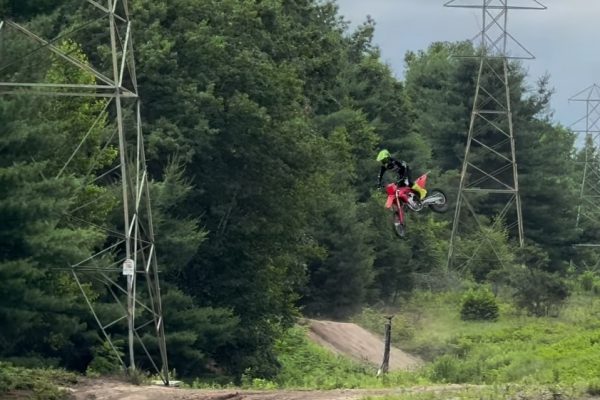 Video: Cairoli testing in America