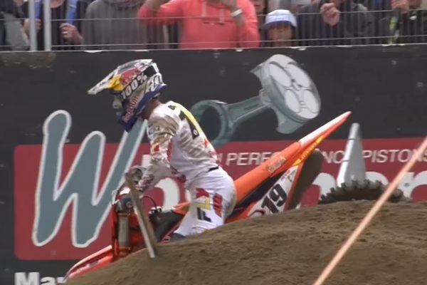 Video: Tough qualifying moto at Lommel for Sacha Coenen!