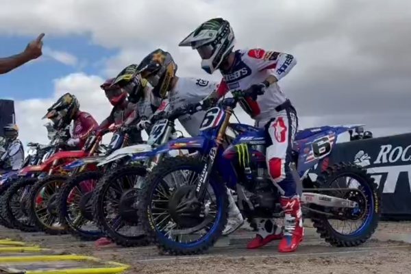 Video: First laps in Vegas SMX