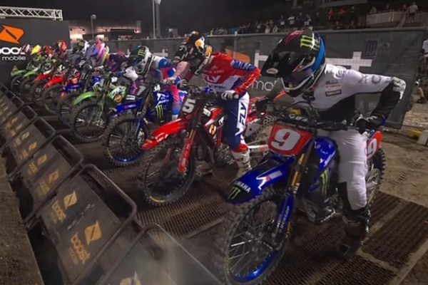 Video: Australian Supercross main events – Sydney